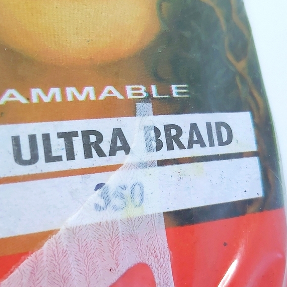 X-pression Collection Ultra Braid hair extensions - Picture 2 of 6